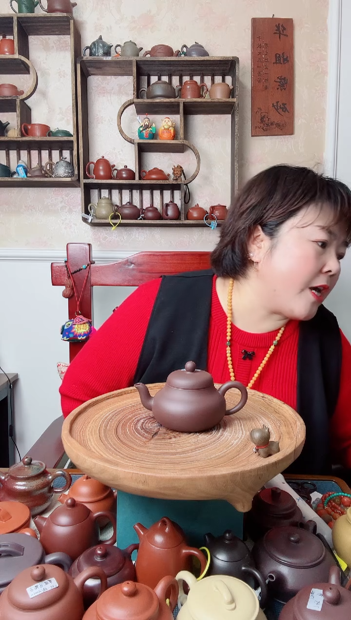 茶壶紫砂紫泥  君德200CC   