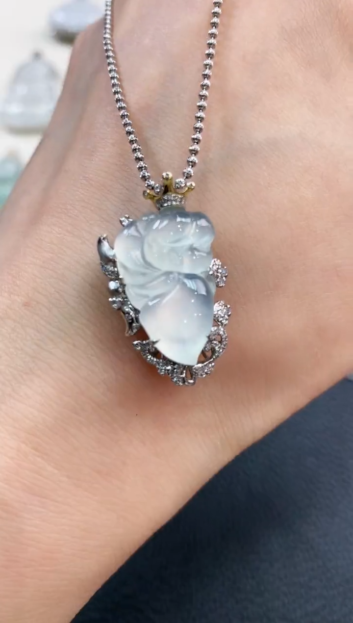 【闪购商品】翡翠吊坠(不含链)18K金镶嵌b90