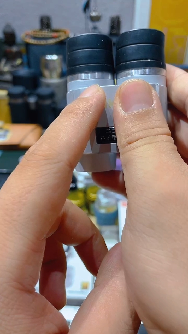 瓷片闪购商品 如图所示