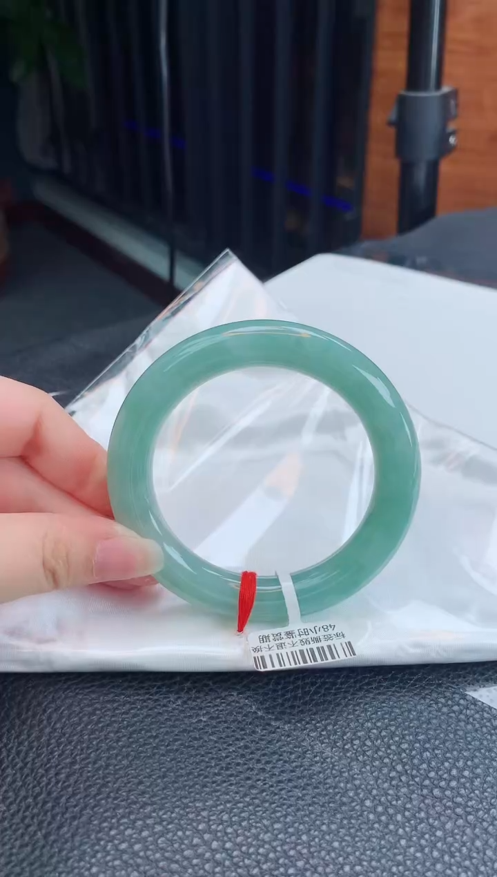 【闪购商品】翡翠手镯未镶嵌缅甸天然翡翠A货手镯