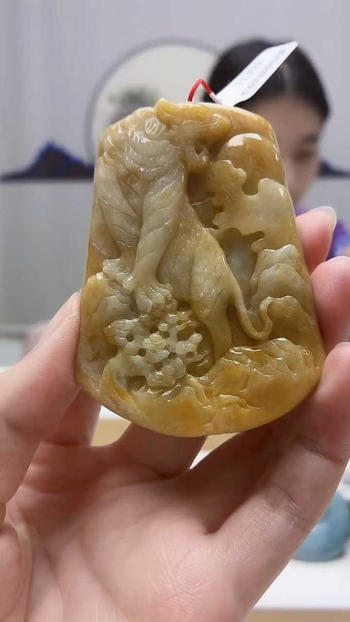 未镶嵌定制翡翠4812zm-毛货挂件虎牌5