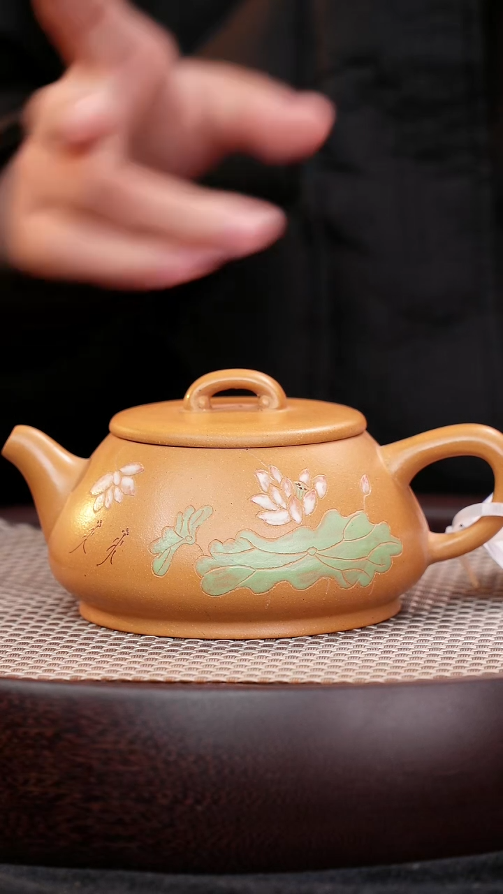 茶壶紫砂宜兴紫砂壶h25556