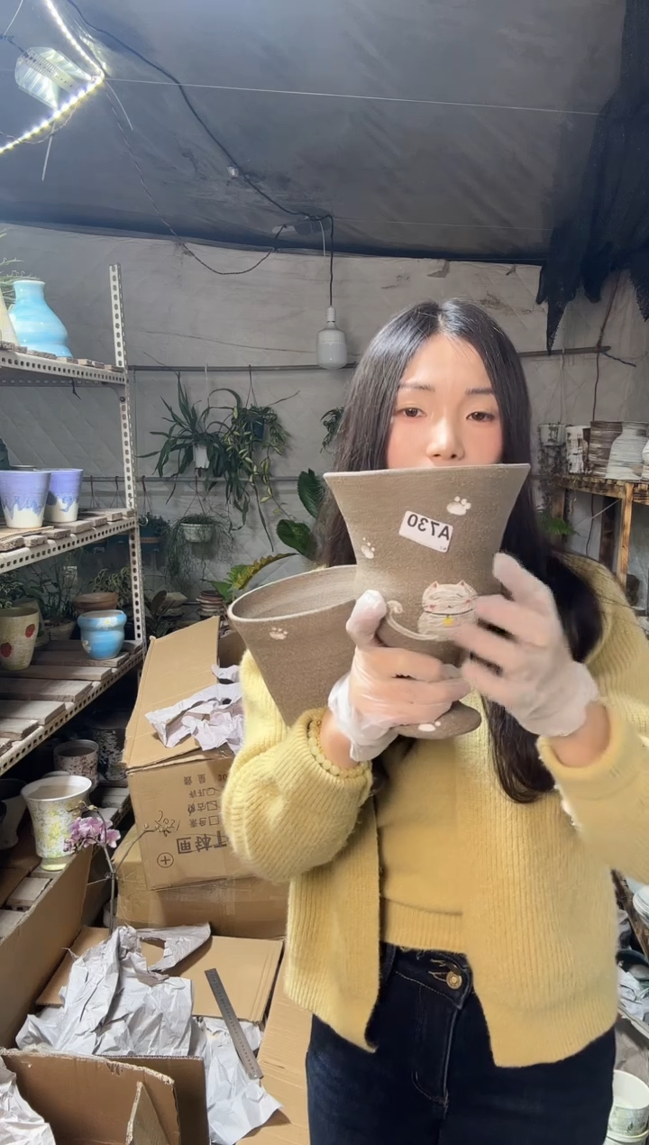 无花朵悠*编号 730   景德镇手工手绘花盆