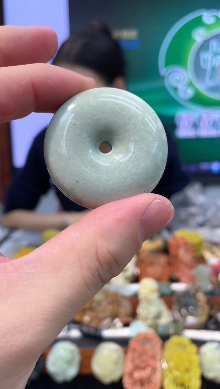 【闪购商品】岫玉吊坠未镶嵌·