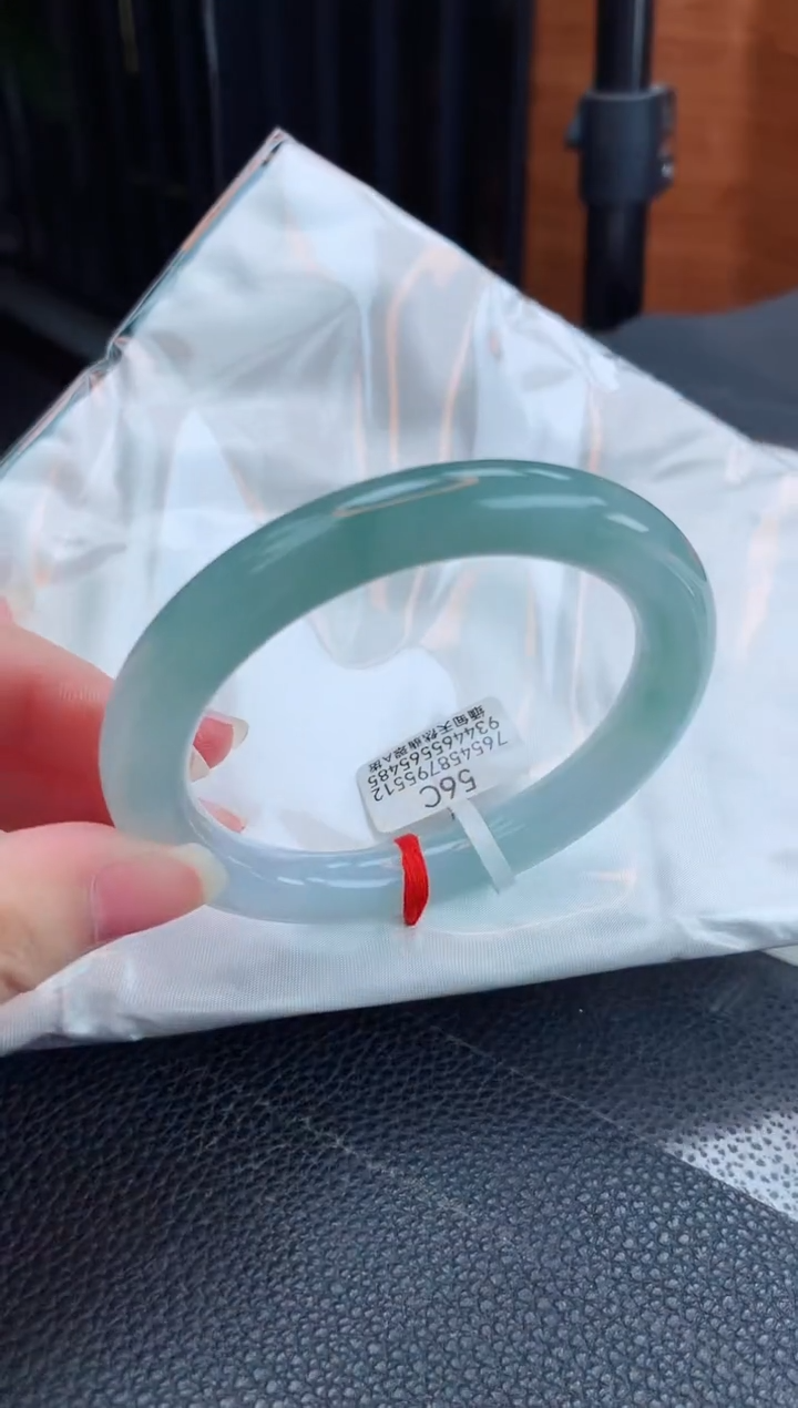 【闪购商品】翡翠手镯未镶嵌缅甸天然翡翠A货手镯