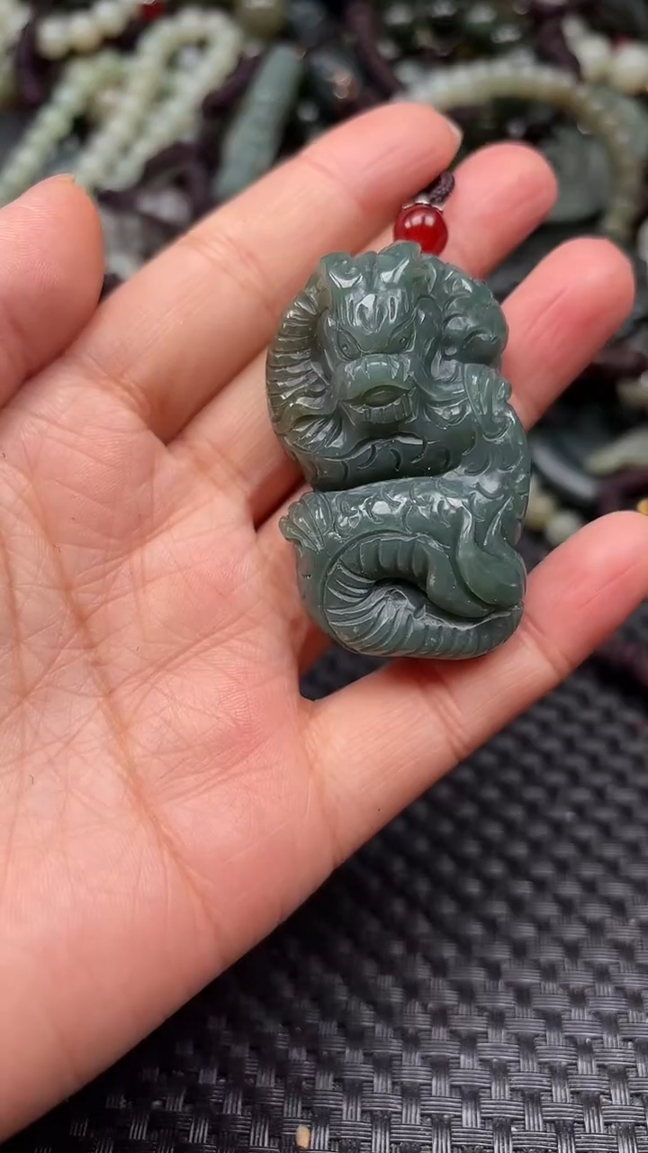 【闪购商品】和田玉颈饰未镶嵌.