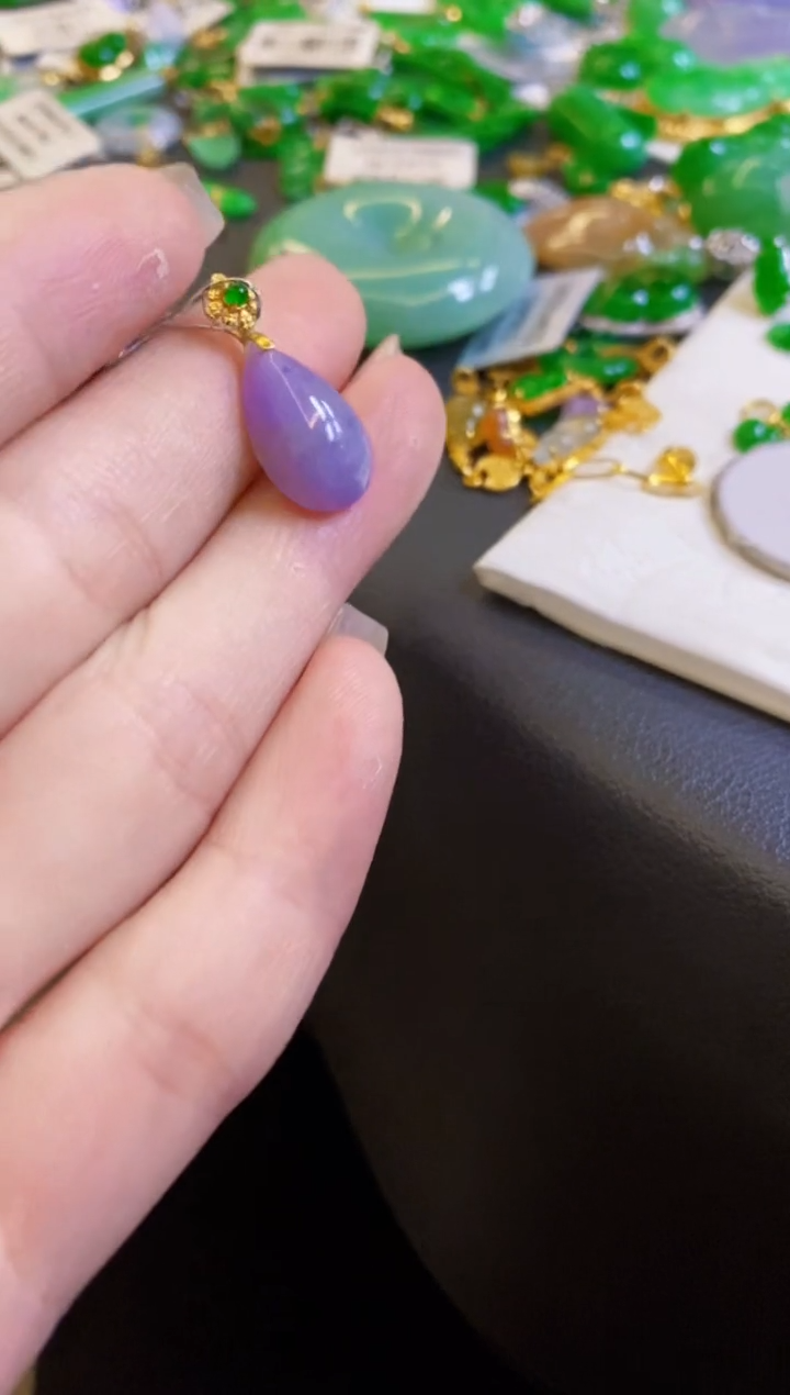 【闪购商品】定制翡翠18K金镶嵌吊坠