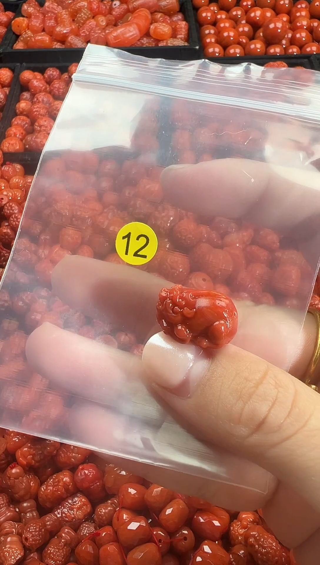 颈饰未镶嵌南红玛瑙1