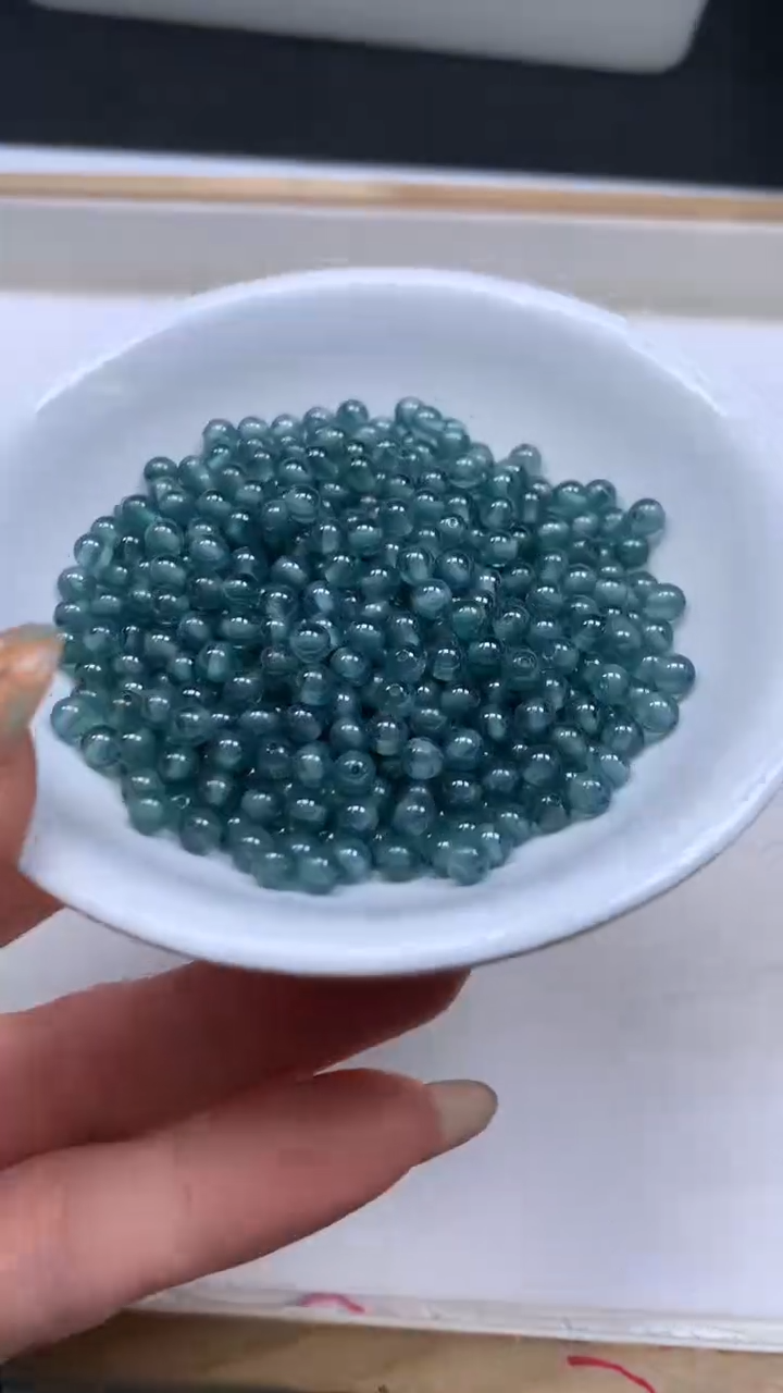 未镶嵌散珠红宝石D510 湖水 蓝 宝石4mm10个9.9元