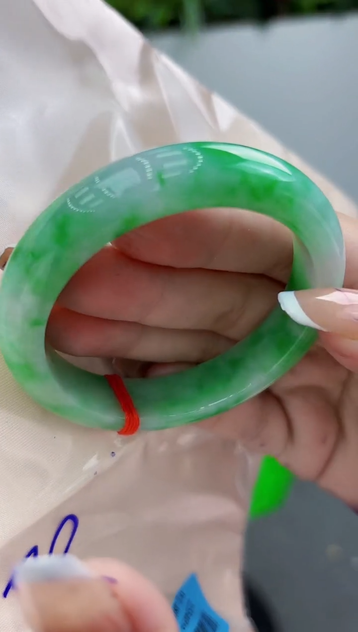 【闪购商品】翡翠手镯未镶嵌翡翠手镯