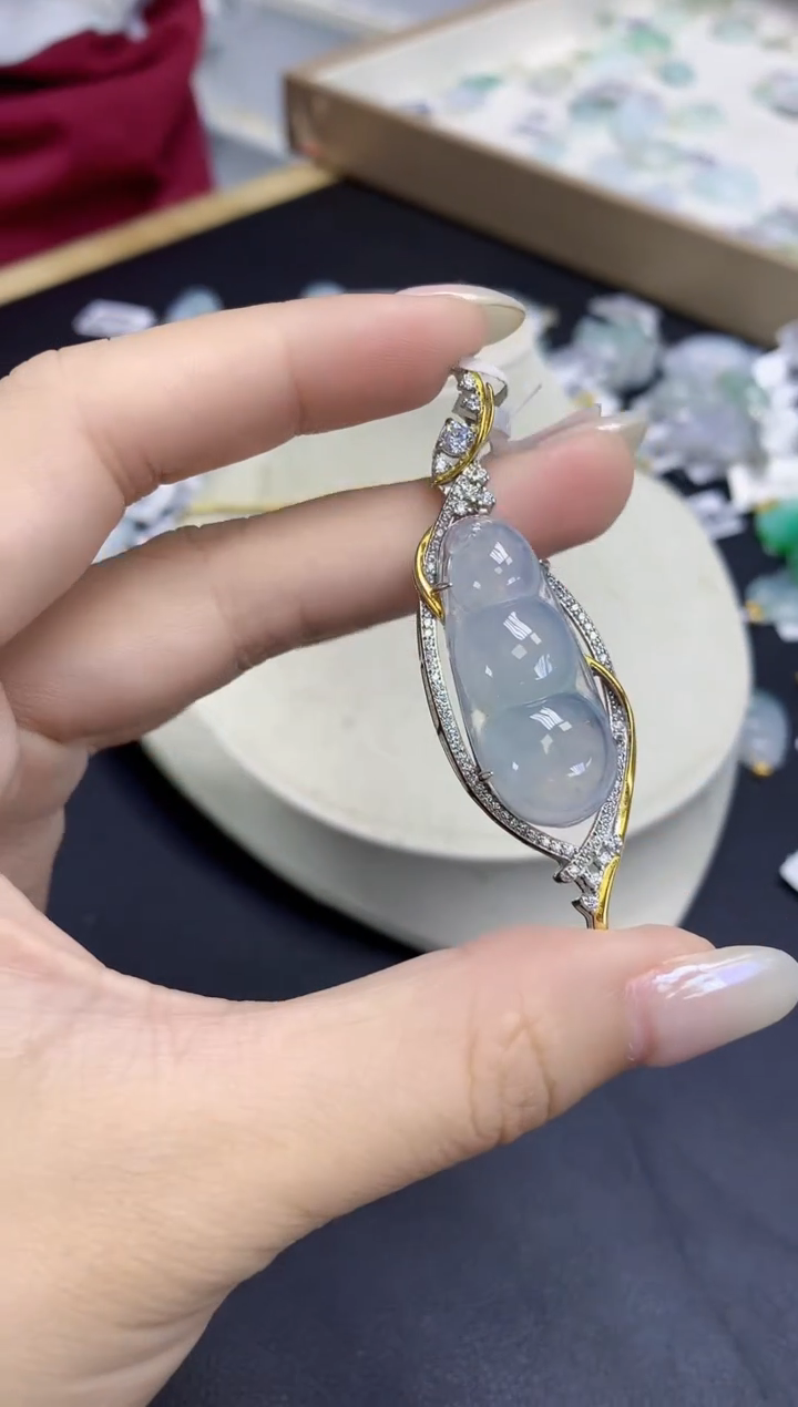 颈饰未镶嵌翡翠天然缅甸翡翠A货多样性发一件