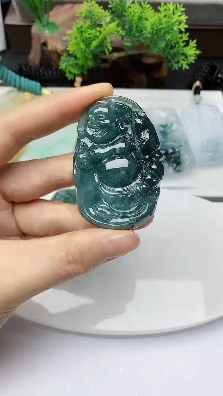 【闪购商品】翡翠颈饰未镶嵌        
