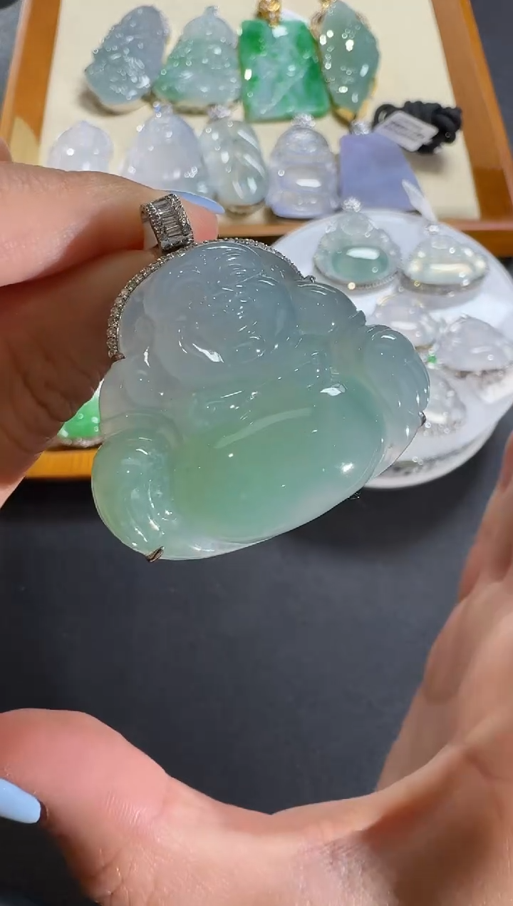 【闪购商品】翡翠吊坠(不含链)18K金镶嵌【源头工厂】钻石镶嵌