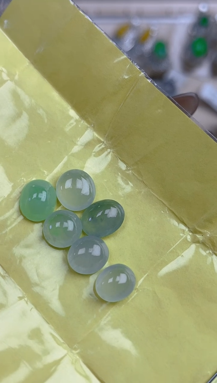 【闪购商品】定制翡翠未镶嵌天然翡翠蛋面188