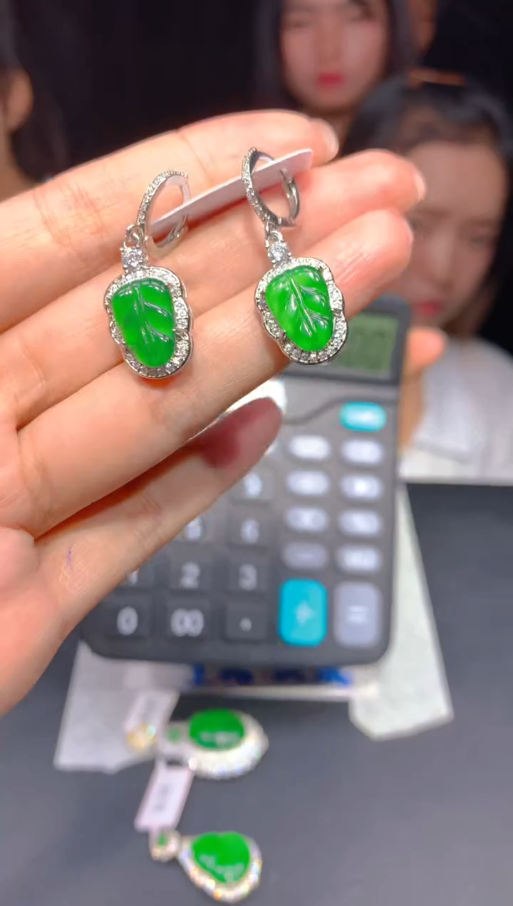 【闪购商品】定制翡翠未镶嵌258多样性发货（发其一）