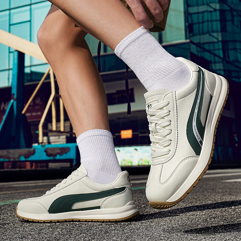 2025夏季休闲鞋慢跑鞋男士低帮复古拼色轻便缓震防水阿甘德训鞋