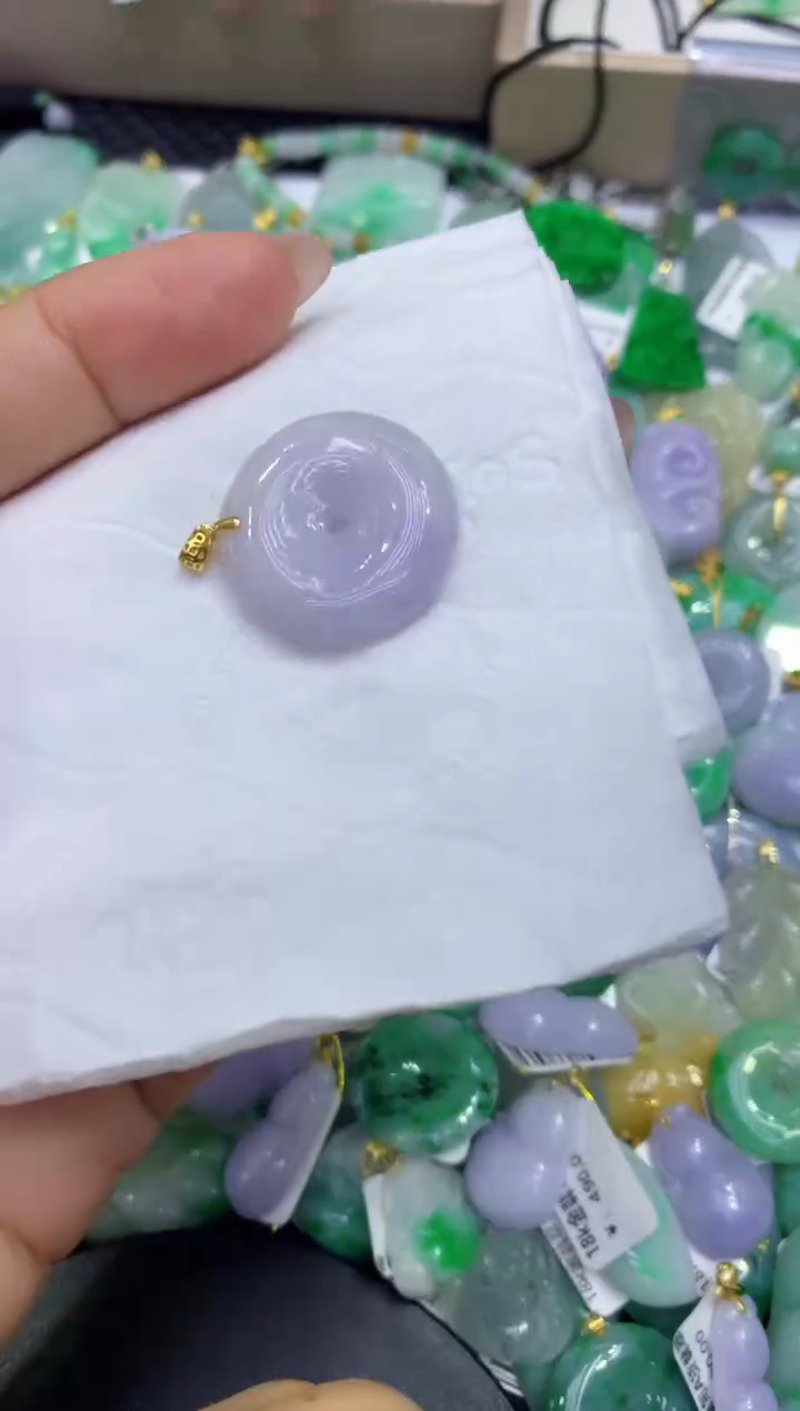 颈饰未镶嵌翡翠天然缅甸A货翡翠