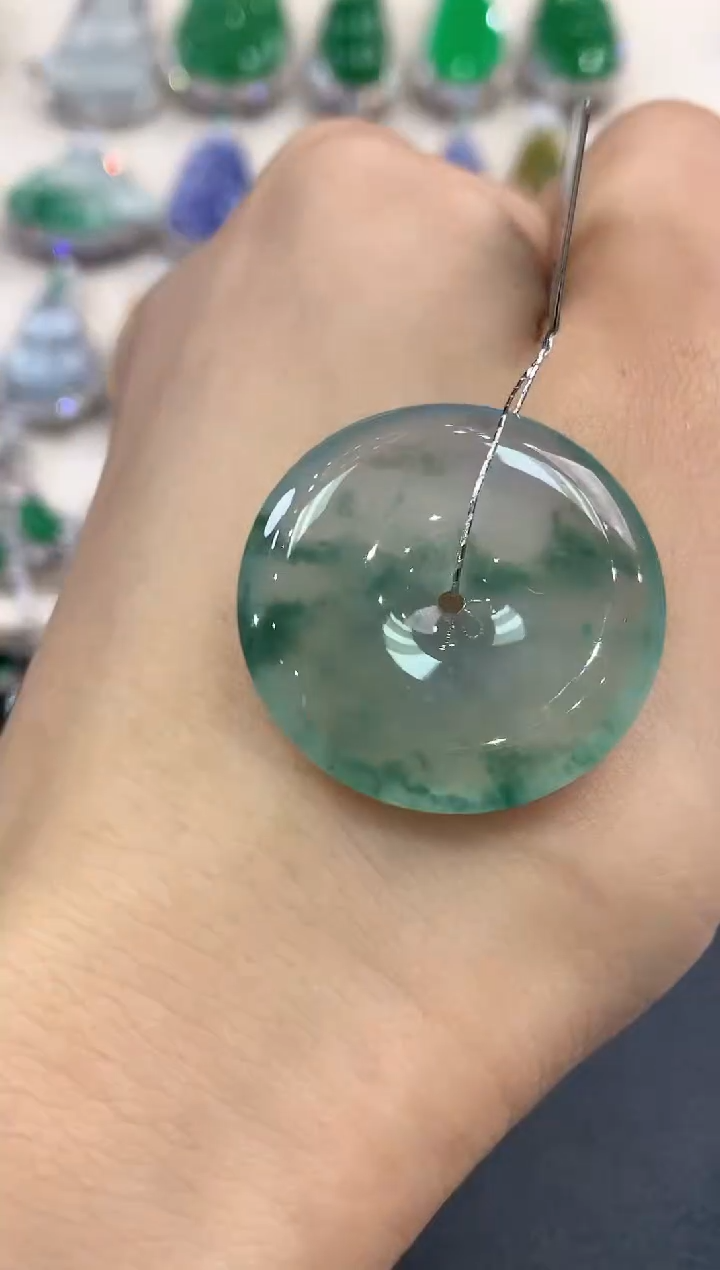 【闪购商品】翡翠吊坠(不含链)未镶嵌D103  