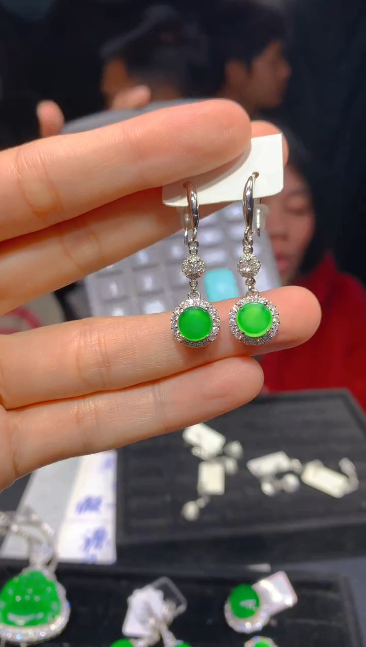 【闪购商品】定制翡翠未镶嵌124多样性发货（发其一）