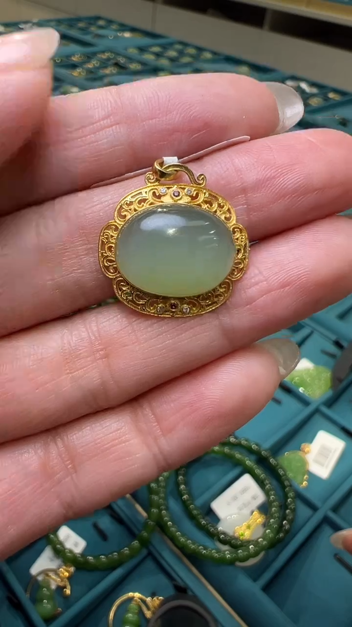 【闪购商品】和田玉吊坠18K金镶嵌和田玉吊坠多样性发货拍一发一