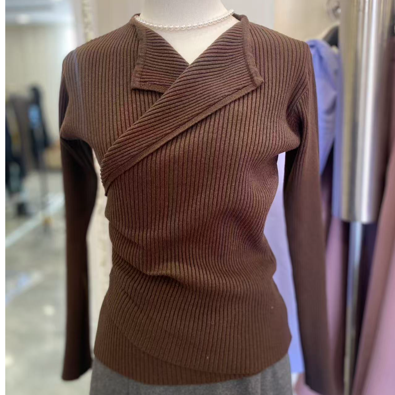 设计师款打底衫！女士翻领打底衫针织衫显瘦款