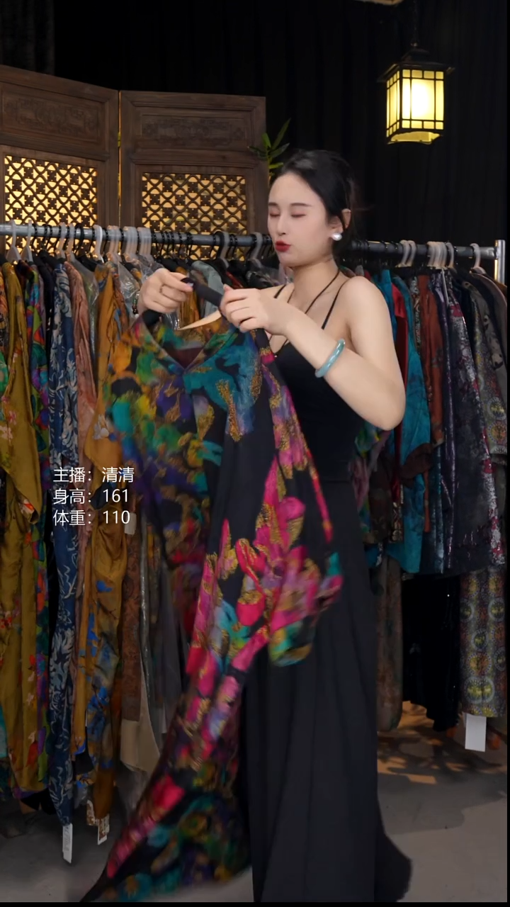 婳火袍子-V领！！！！！！