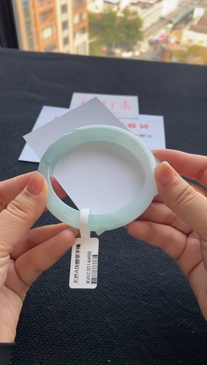 【闪购商品】翡翠手镯未镶嵌买断价XW23014490