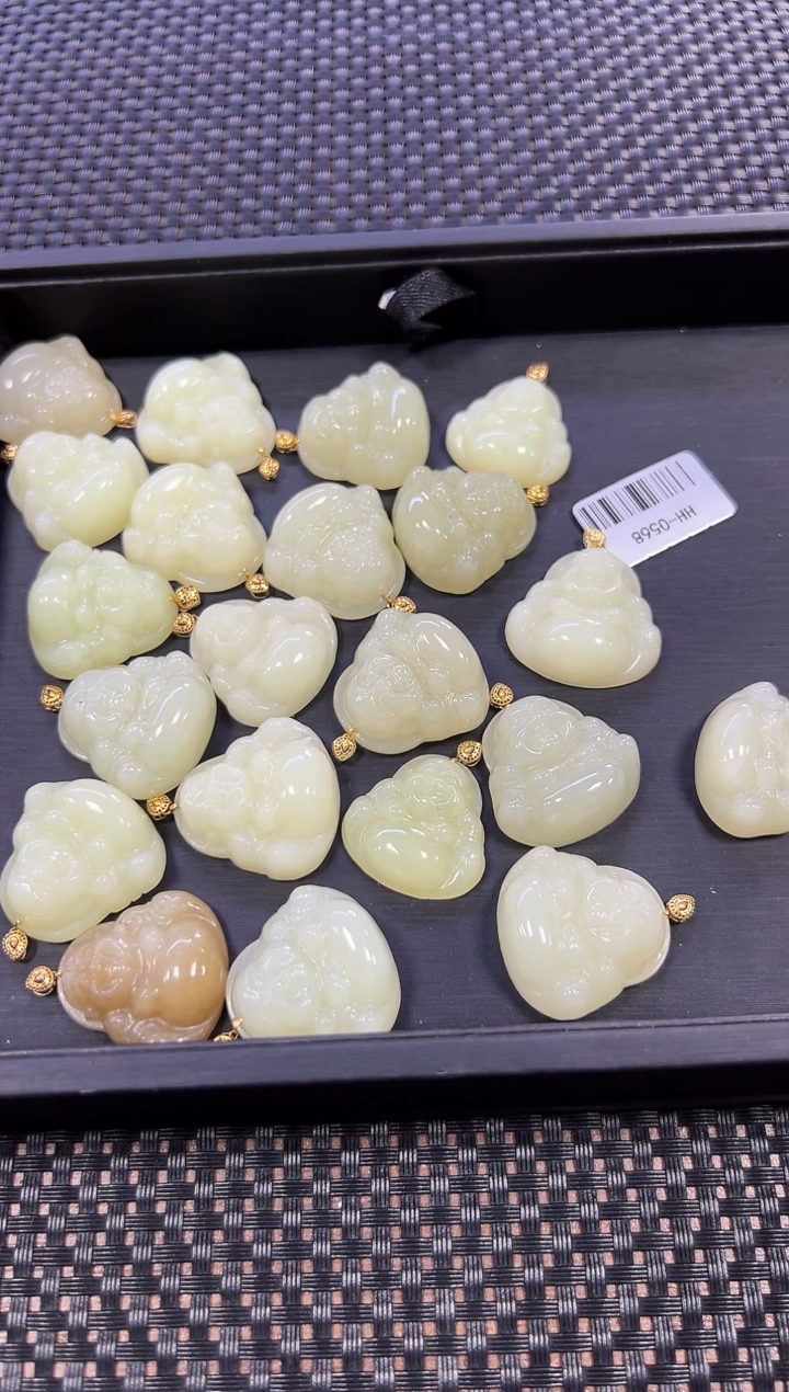 和田玉18K金镶嵌颈饰（多样性发一件） 0568