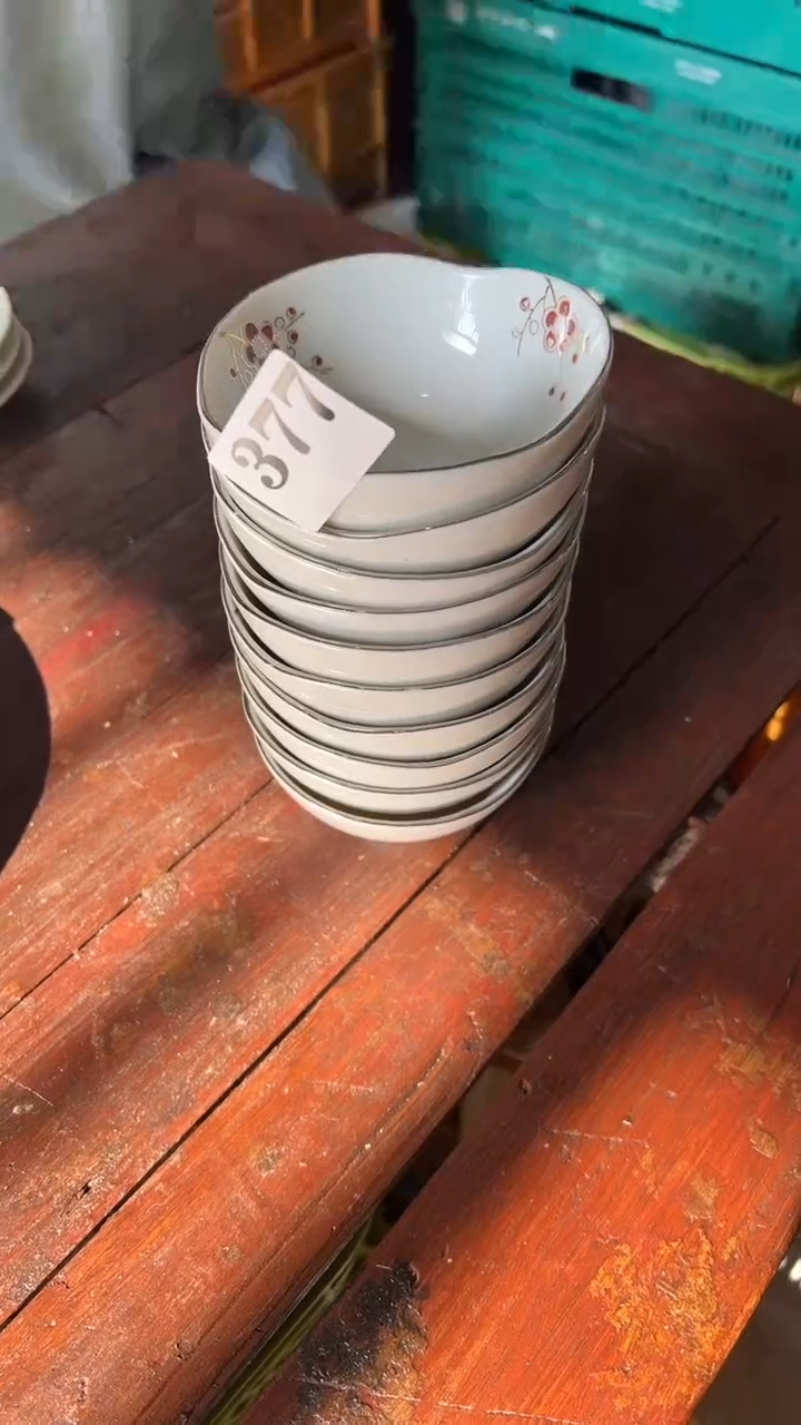 莫**生莫谷先生  10只  销量榜第二名 满20包邮