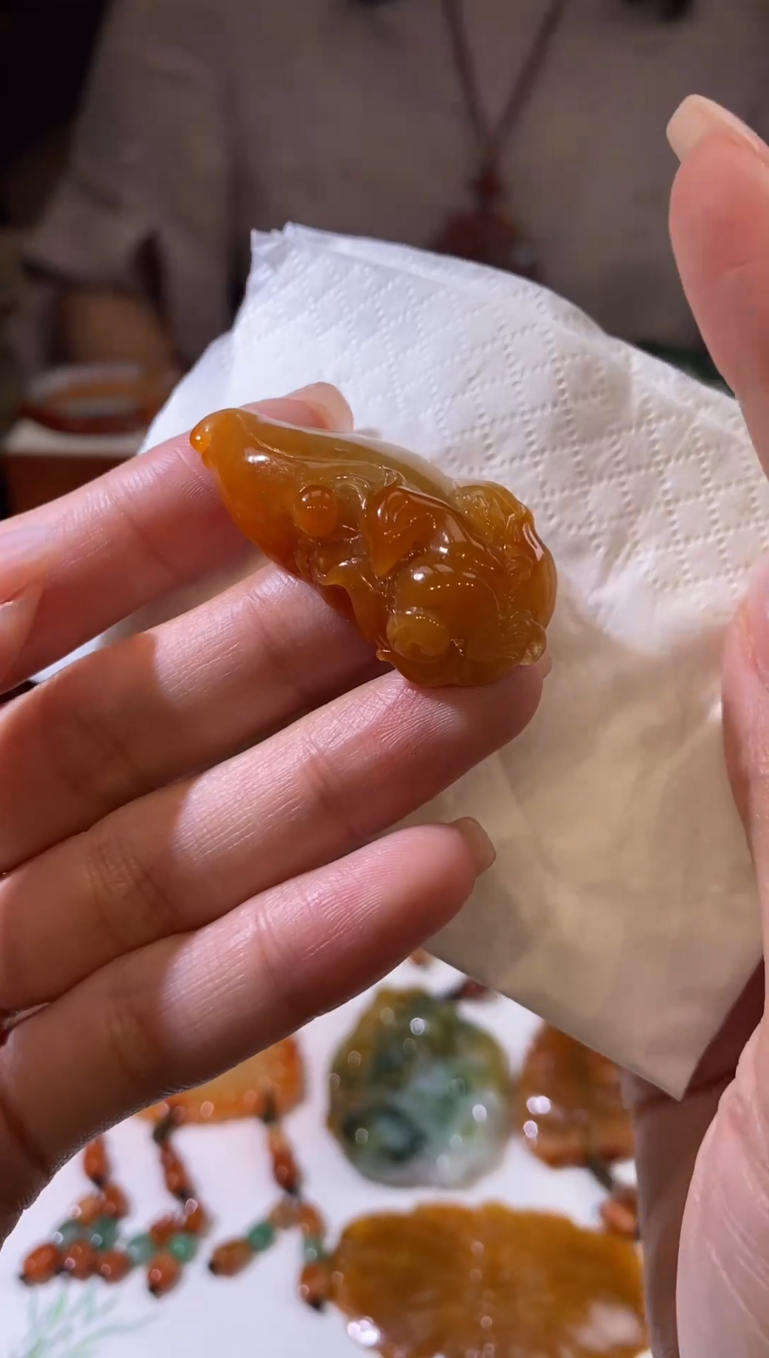 翡翠未镶嵌吊坠(赠链)挂件