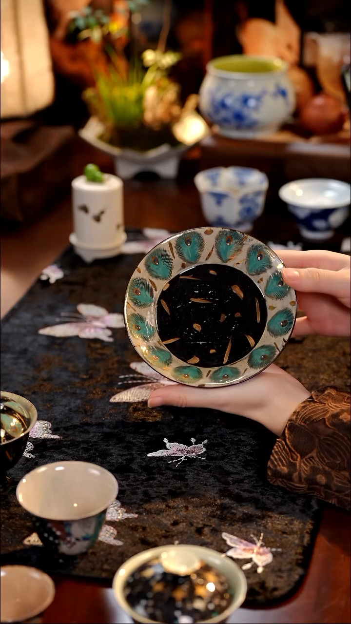 壶承············