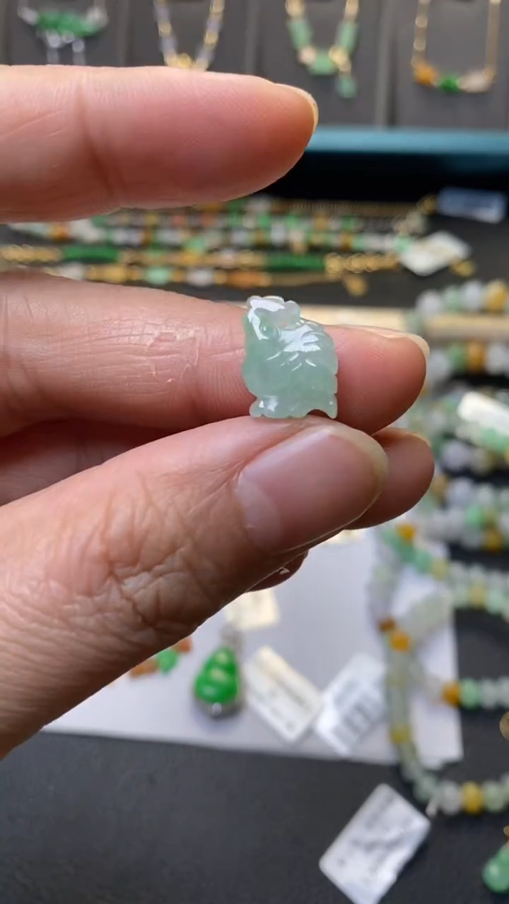 颈饰未镶嵌翡翠40359