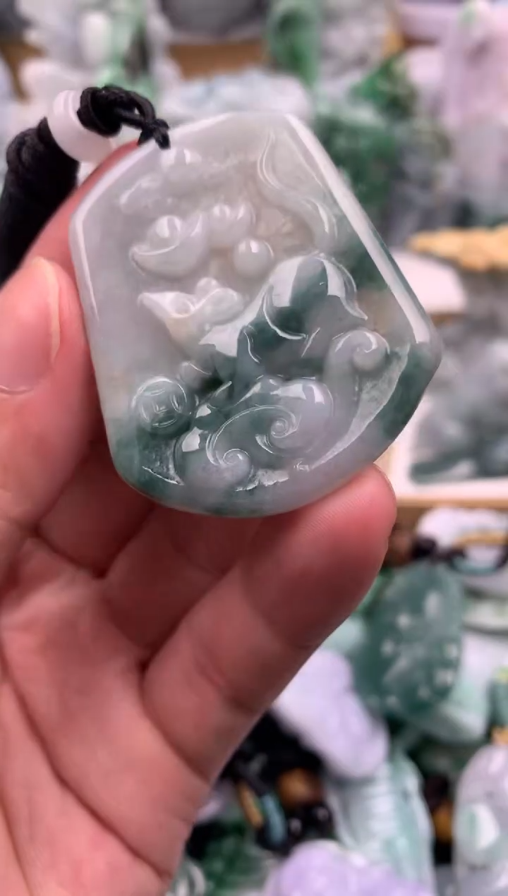 吊坠(不含链)未镶嵌翡翠1