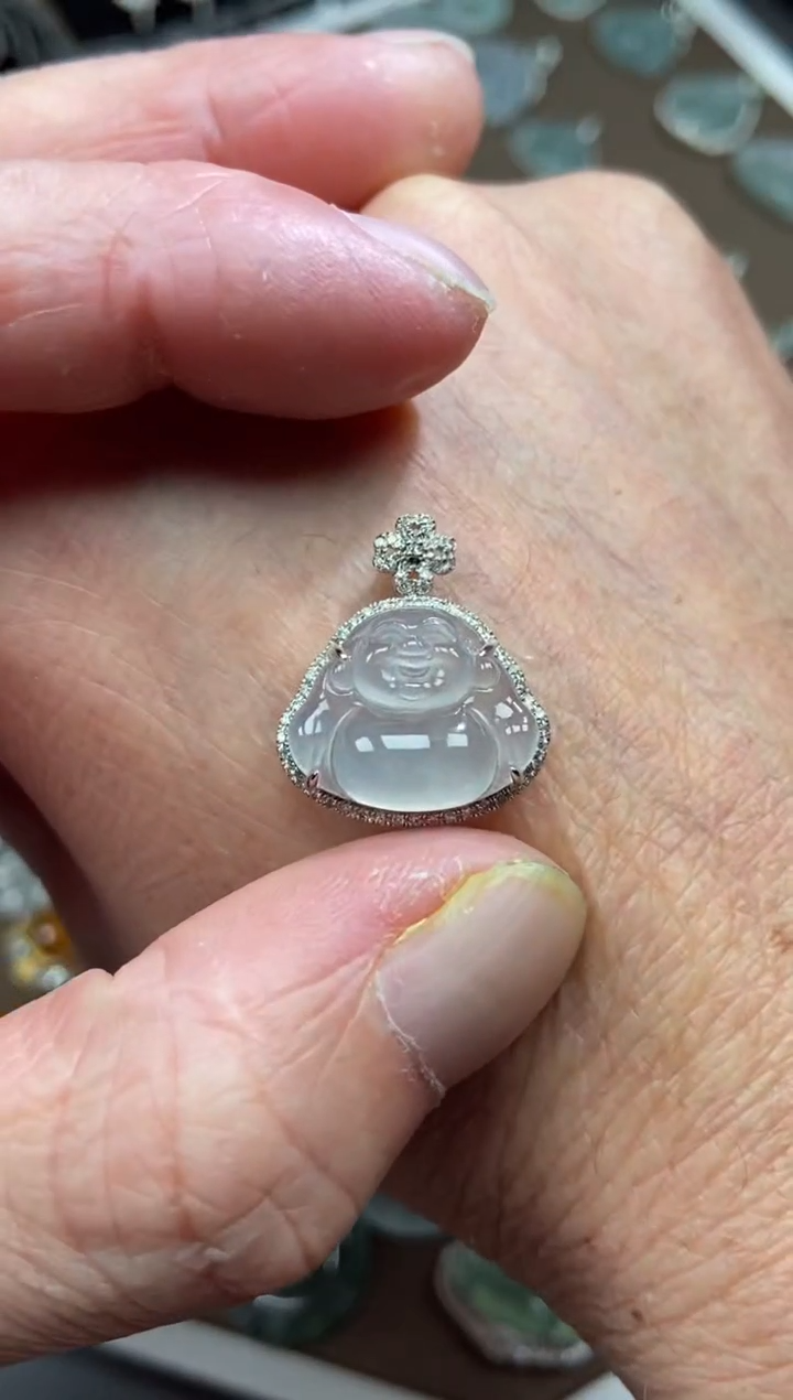 【闪购商品】翡翠吊坠(不含链)18K金镶嵌佛公