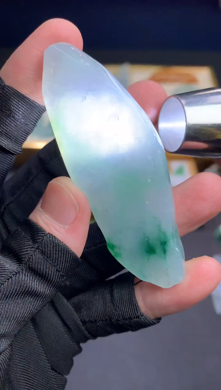 【闪购商品】定制翡翠未镶嵌          