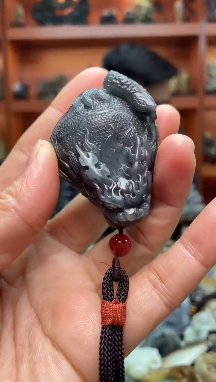 未镶嵌和田玉把件1