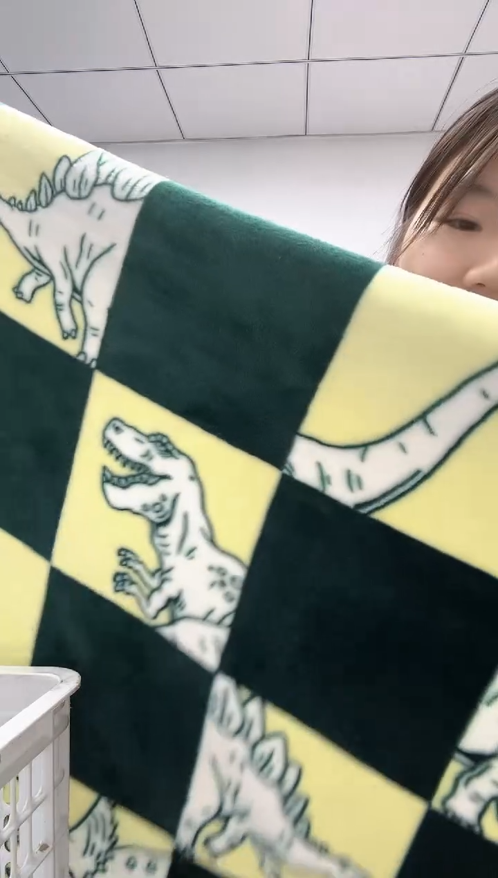 法兰绒2.5X2左右以主播介绍为准