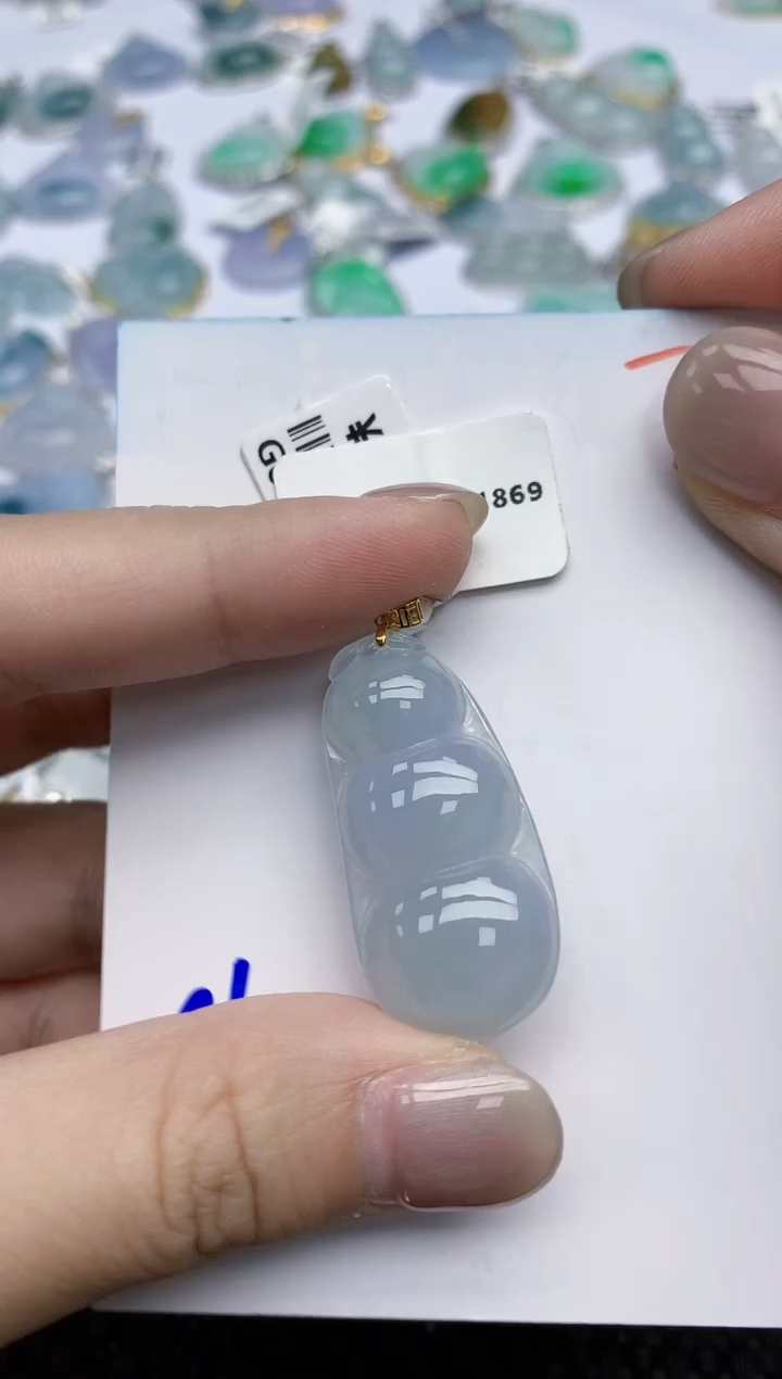 【闪购商品】翡翠颈饰18K金镶嵌天然翡翠A货