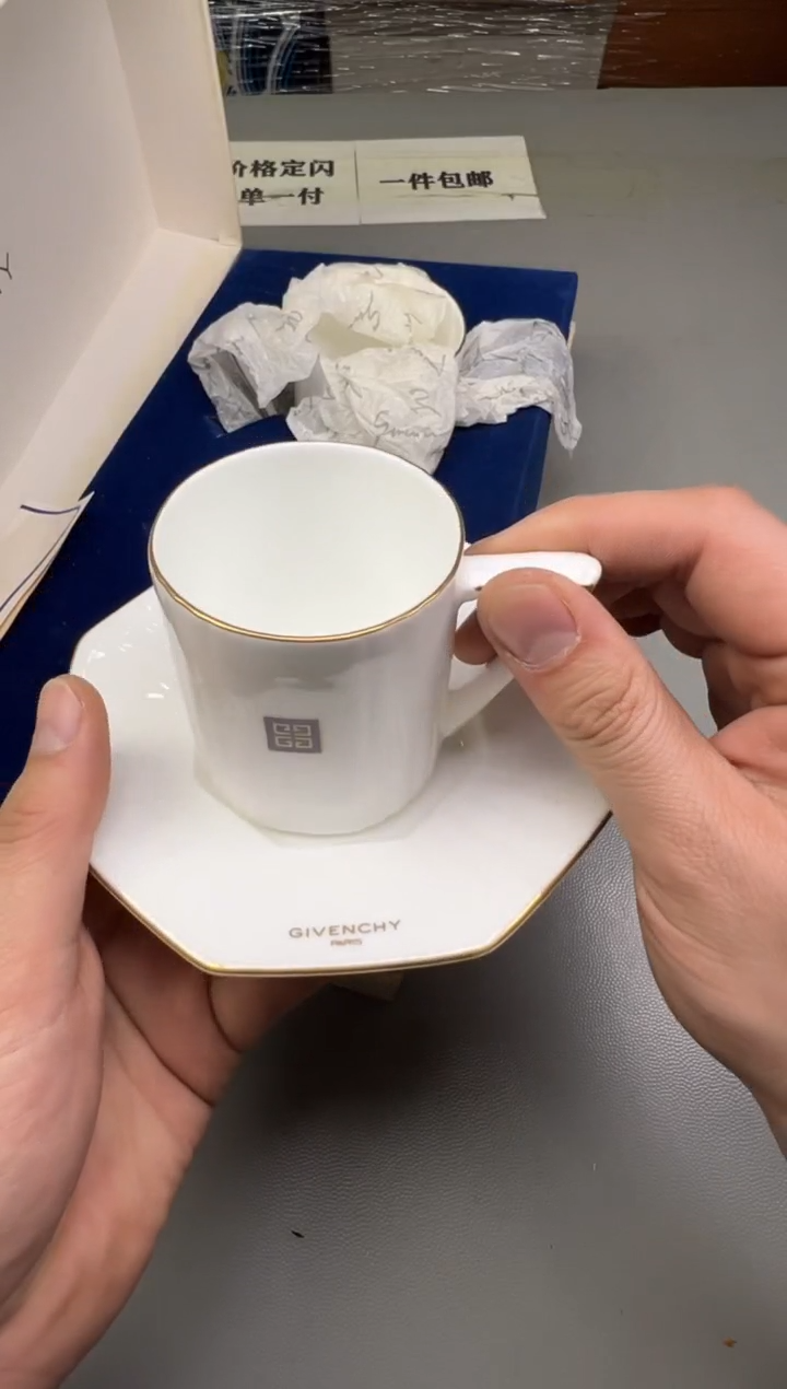 瓷片扎*亚361碰瓷社中古瓷器 拒绝假货 感谢您的支持~