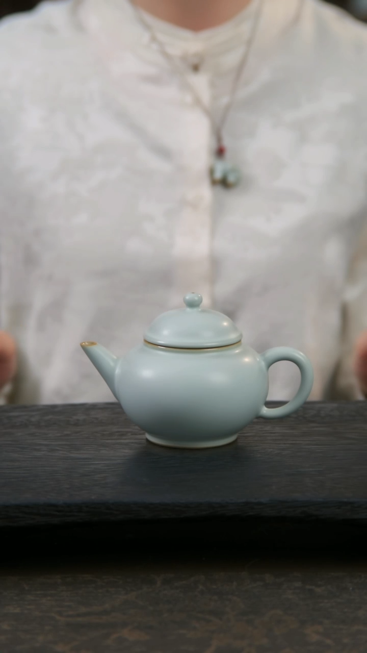 【闪购商品】杯水平壶1只（开片工艺）