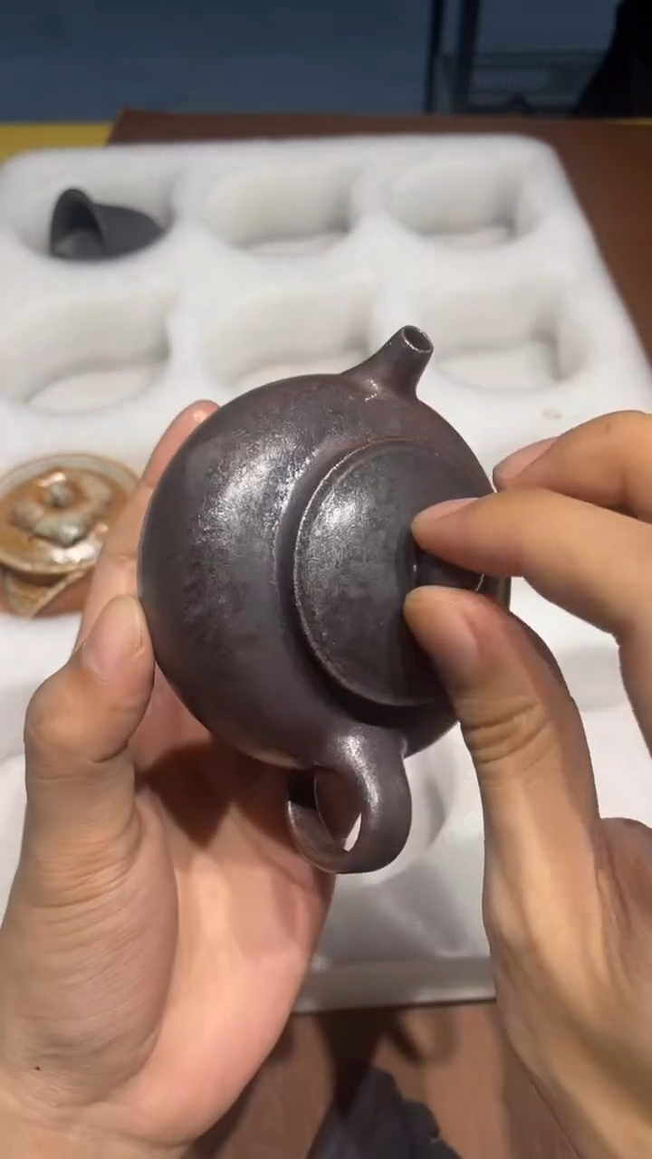 奢瓷/瑞寅柴烧茶器（壶）285
