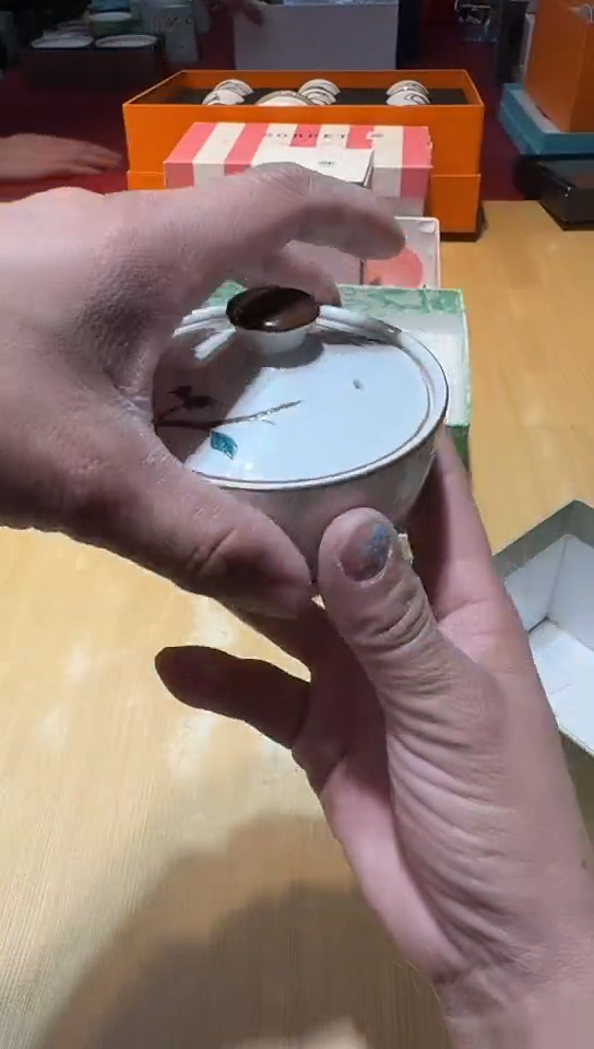 瓷片生活的本意是开心啊@@1
