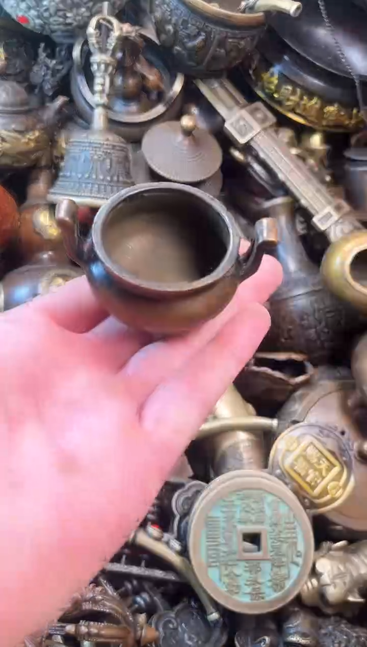 精美铜器点击下单