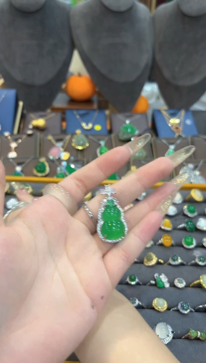 【闪购商品】玛瑙/玉髓颈饰未镶嵌1