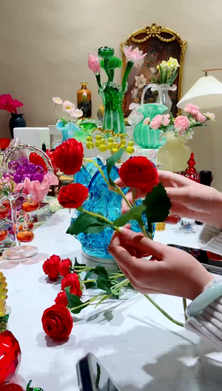 【闪购商品】琉璃手工艺品红色露莲花3只