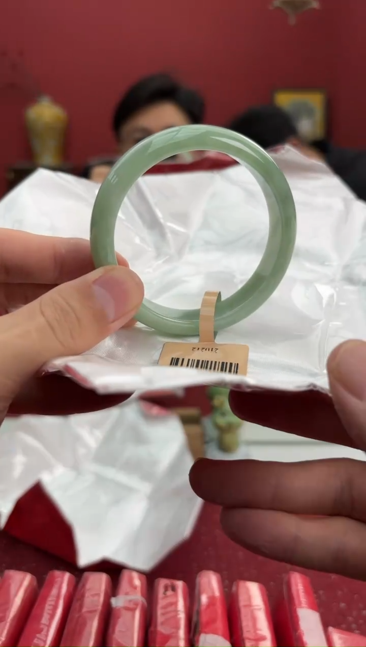 【闪购商品】翡翠手镯未镶嵌3手镯