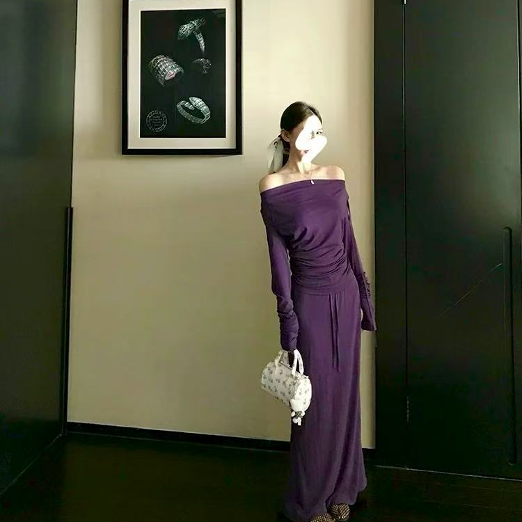 【现货】斜肩褶皱露肩修身长袖打底衫女2025新款高腰半身长裙套装