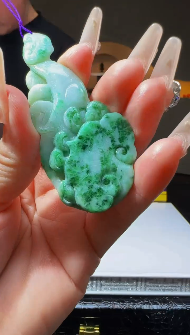 【闪购商品】定制翡翠未镶嵌Q04625翡翠毛货