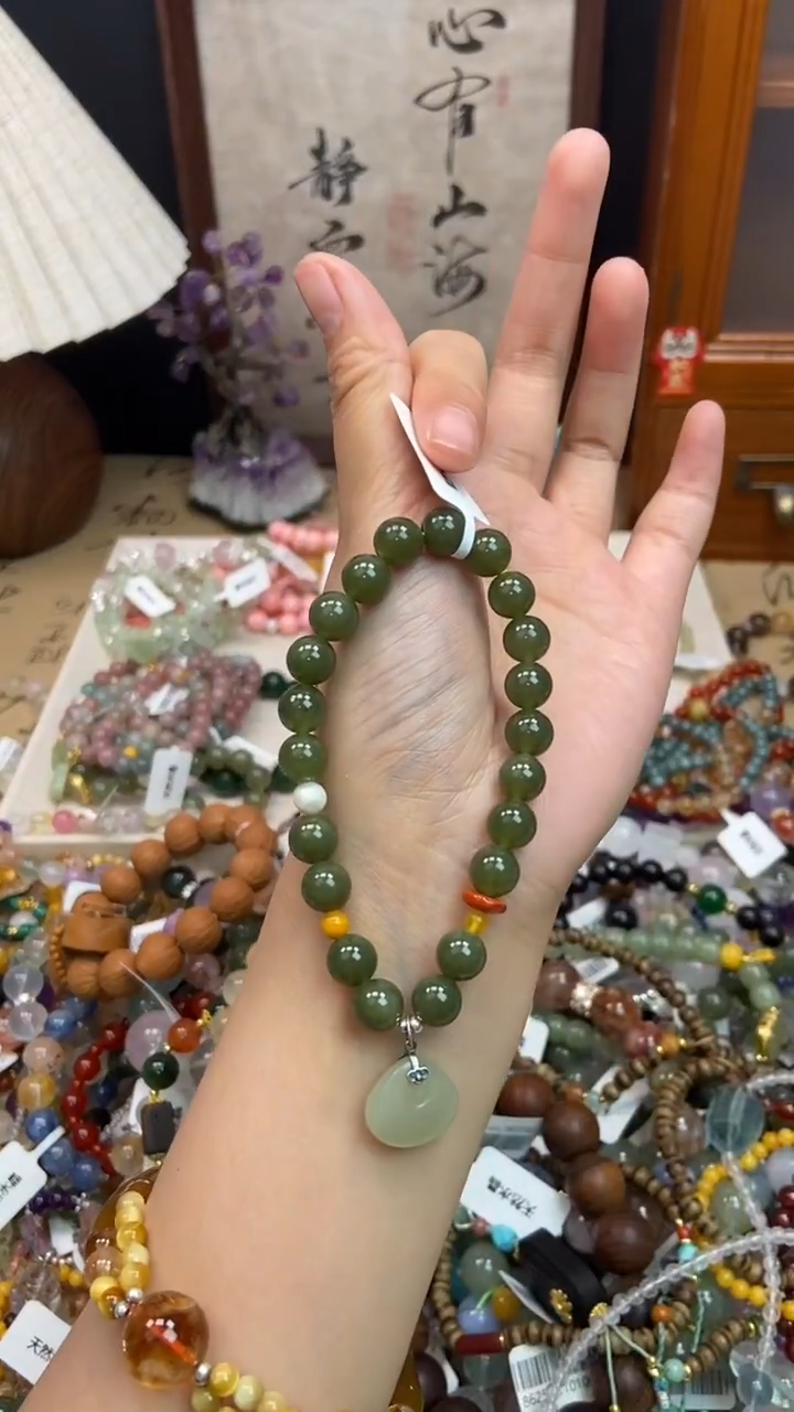 未镶嵌和田玉手饰323