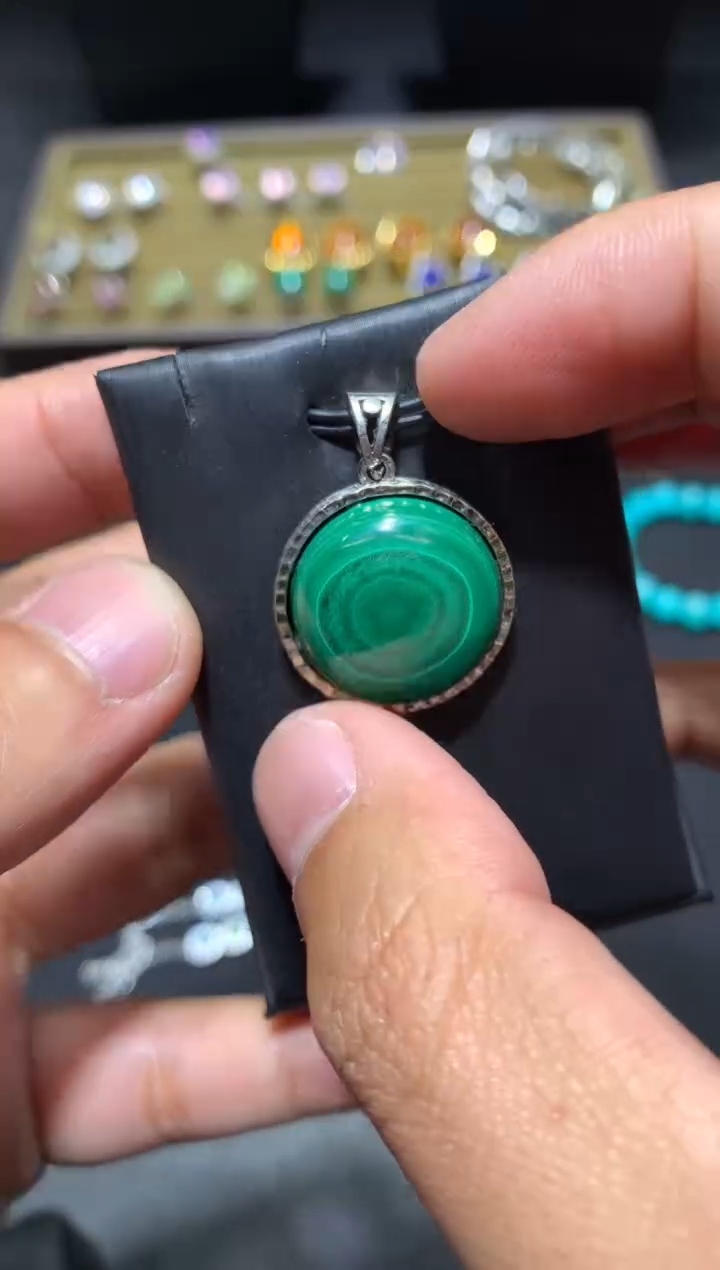 未镶嵌孔雀石颈饰G37【多样性发其一】